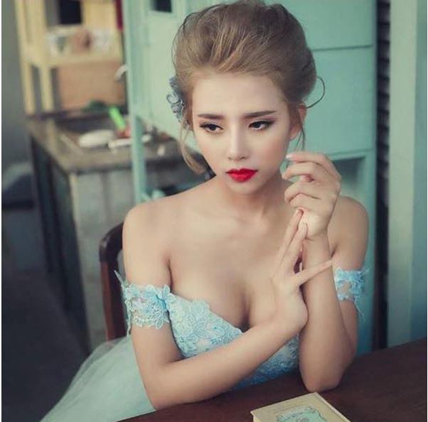 anh nong bong sexy cua khanh vy ban gai phan manh quynh hinh anh4