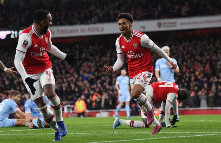 Thong tin doi bong Arsenal vs Leeds