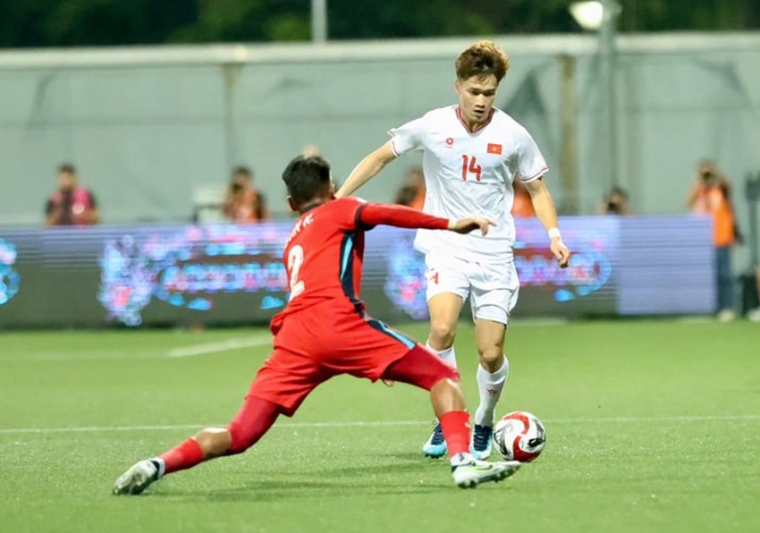Nhan dinh tran Viet Nam vs Singapore toi nay